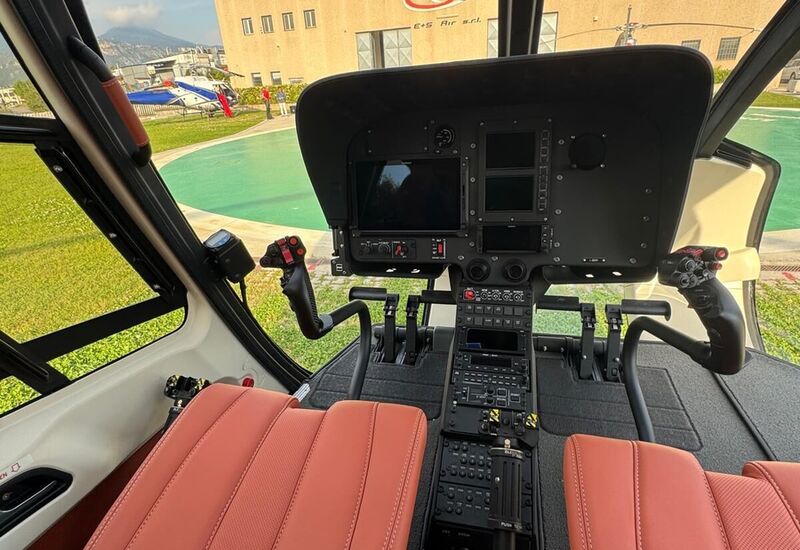 cockpit ach130